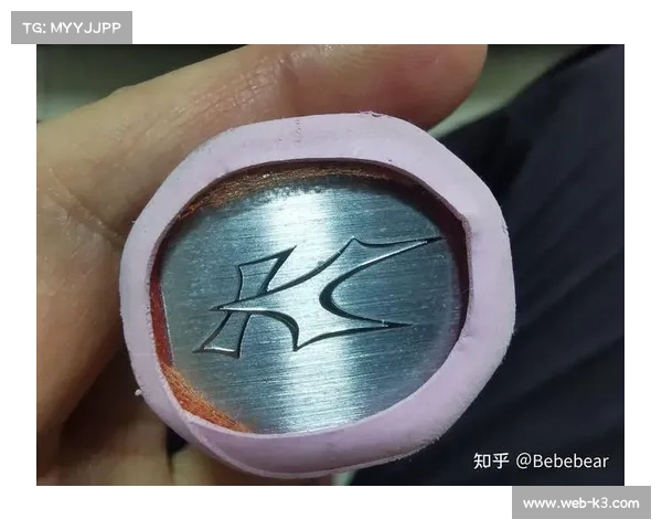 古董球拍市场升温 八十年代凯胜球拍价值飙升十倍