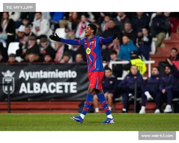 拉什福德自掏850万镑补差价,决定永久留在巴塞罗那 拉什福德自掏850万镑补差价,决定永久留在巴塞罗那